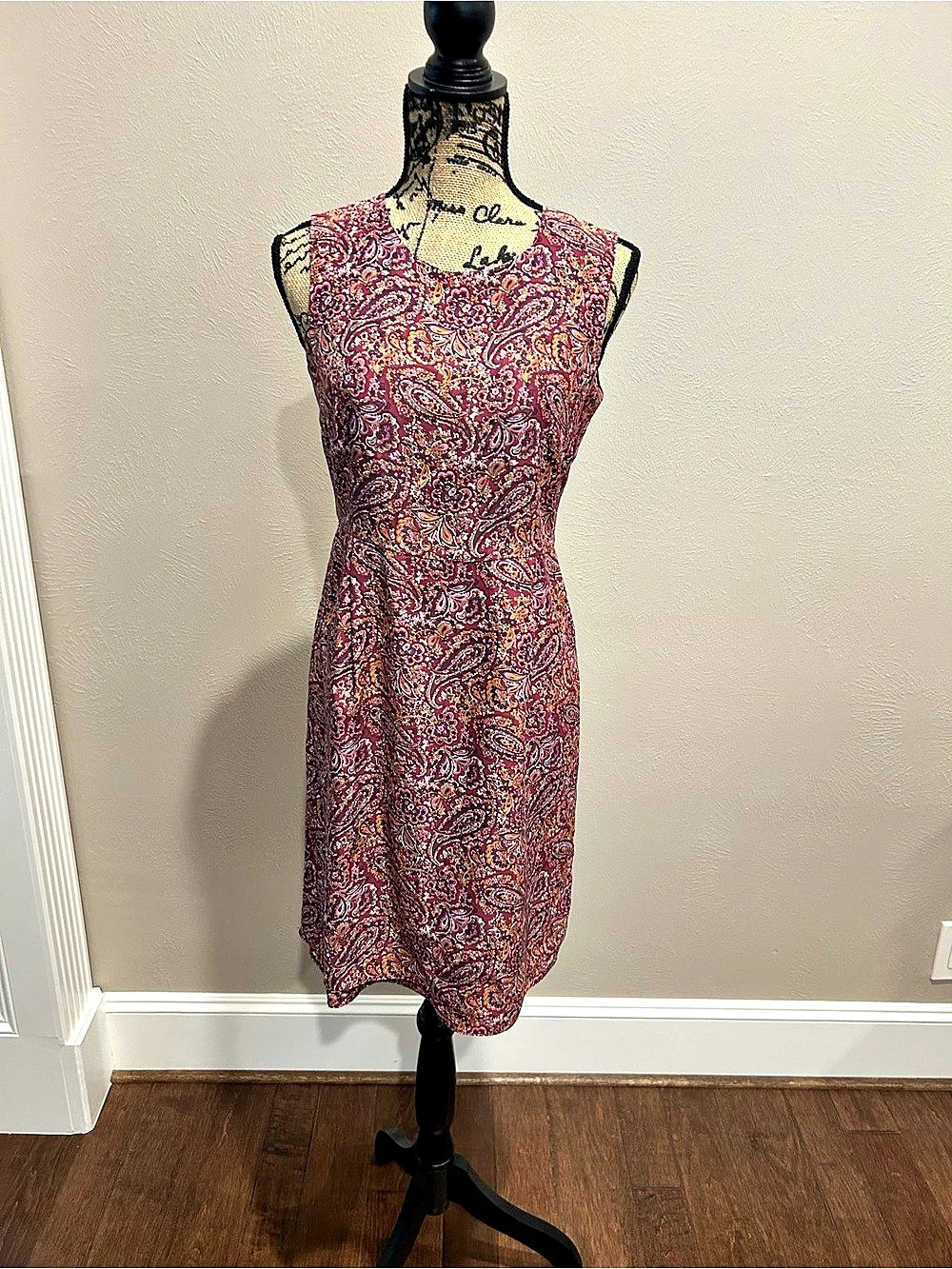 Garnet Hill Paisley Dress in Purple & Pink Size 4 Like New